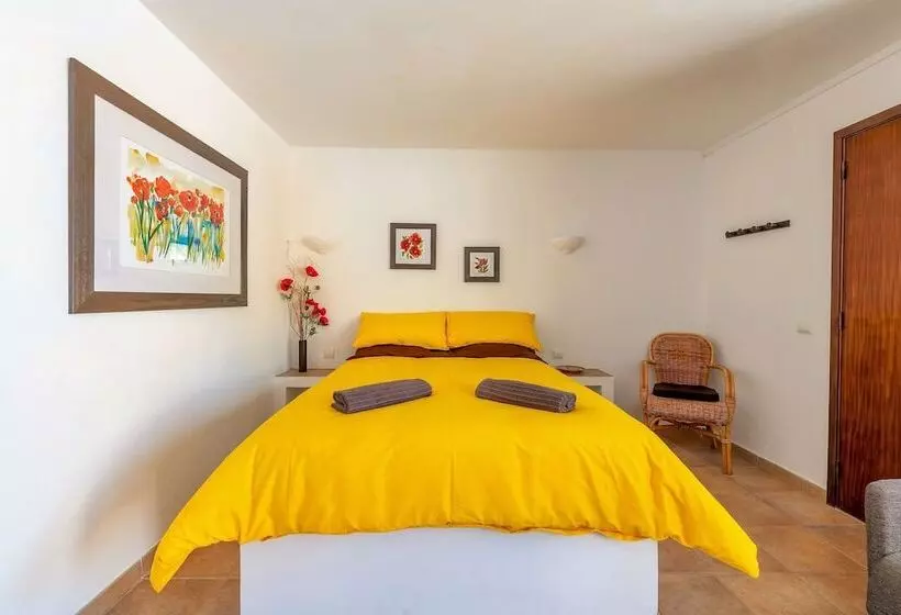 ベッドアンドブレックファースト Casa Dos Ninos