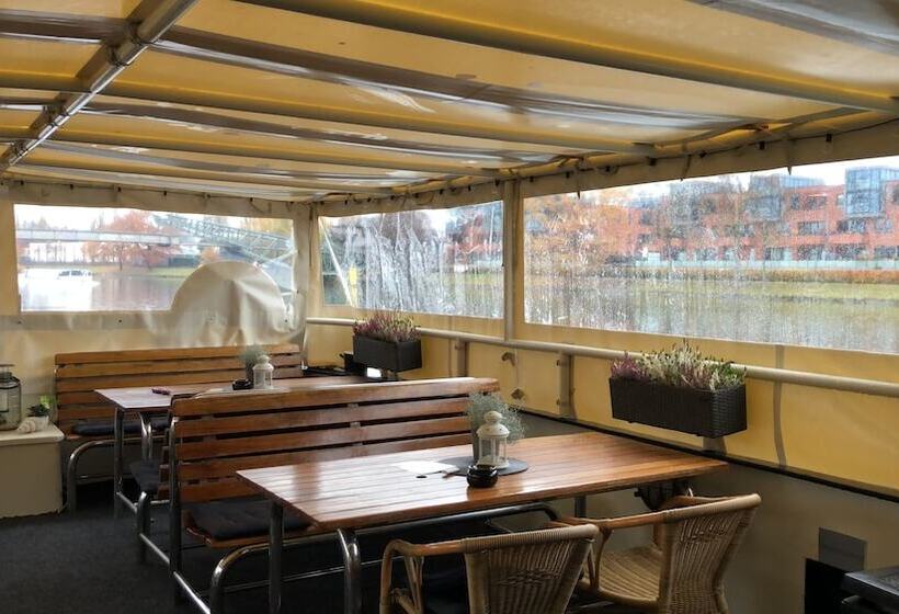 住宿加早餐  Ms Marylou