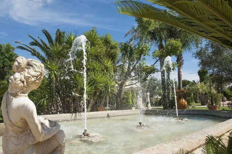 Hotelli Masseria Grottella