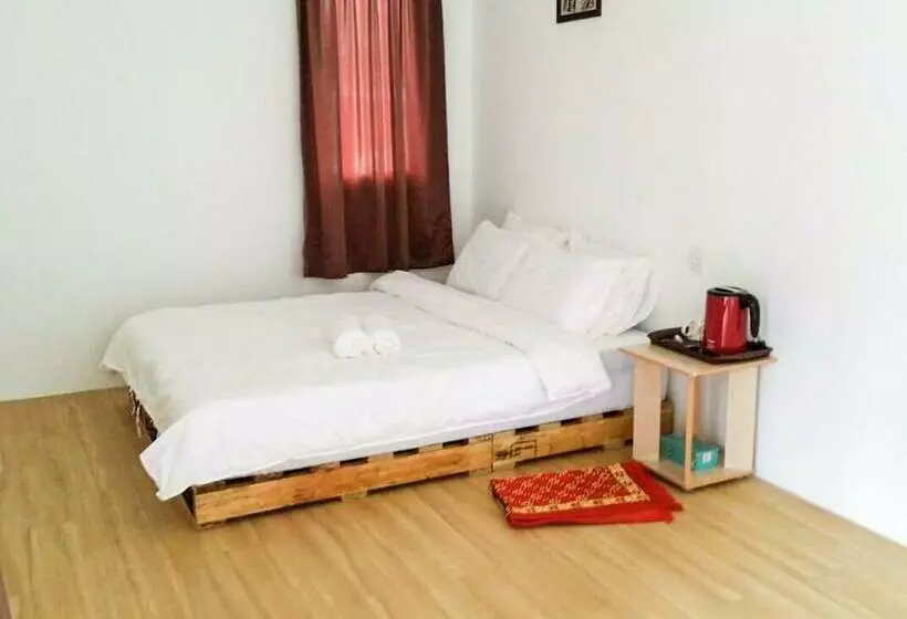 هتل Pondok2 Cabin Stay Shah Alam