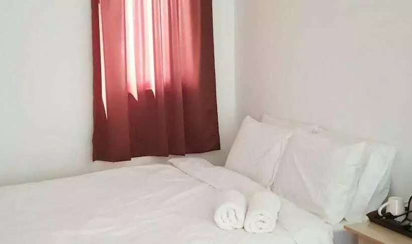 هتل Pondok2 Cabin Stay Shah Alam