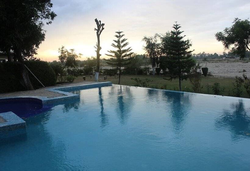 Hotel Signature Corbett