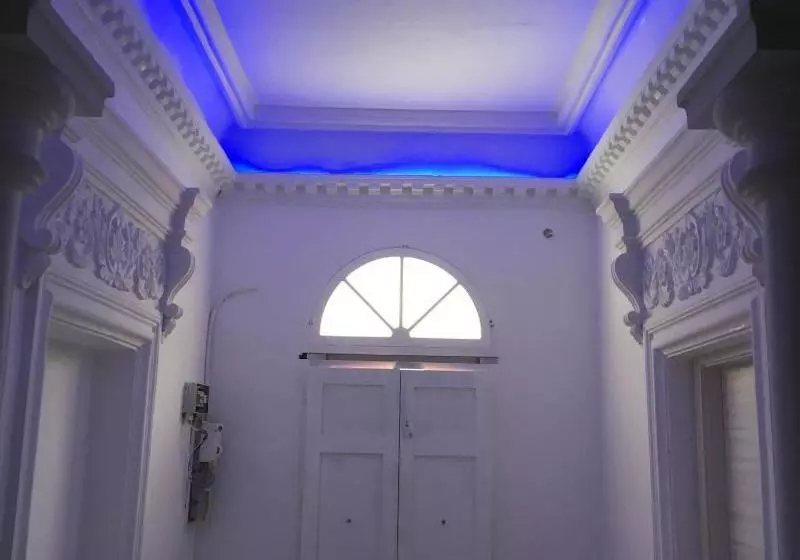 پانسیون St George Central
