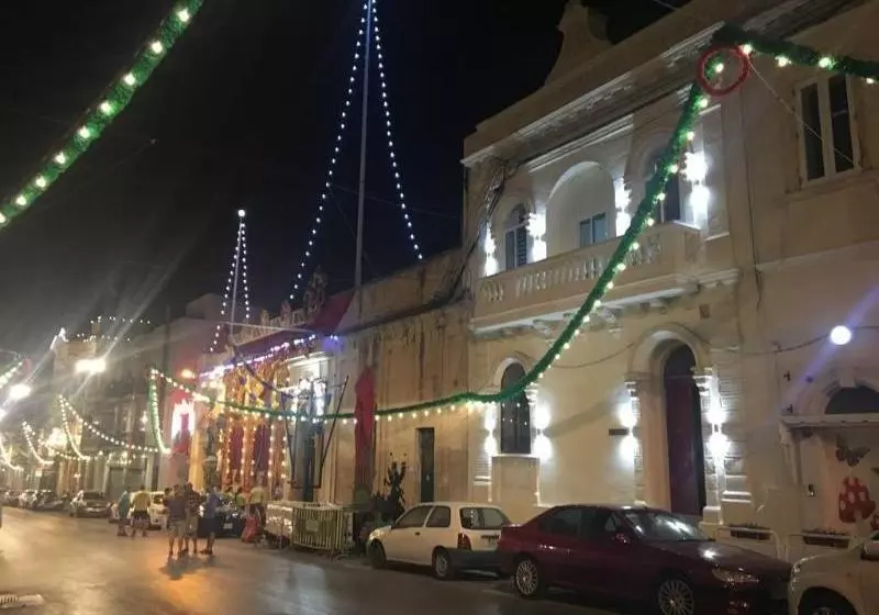 پانسیون St George Central