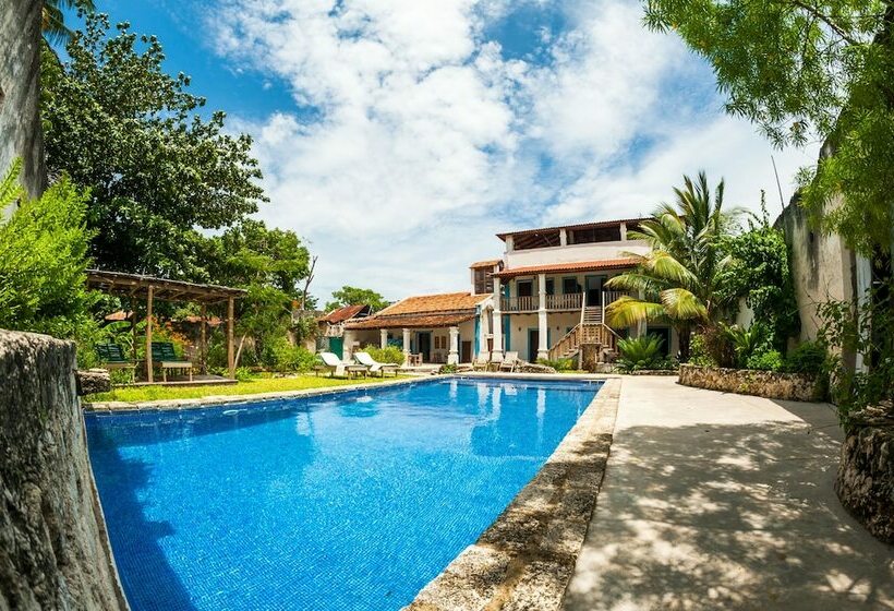 פנסיון Ulani Lodge