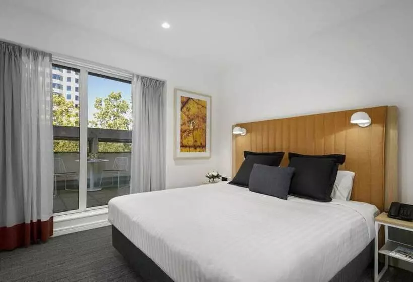 Quest Canberra City Walk