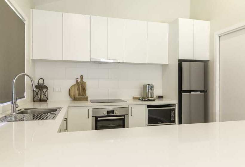 Spring Home  Our Place At Bright