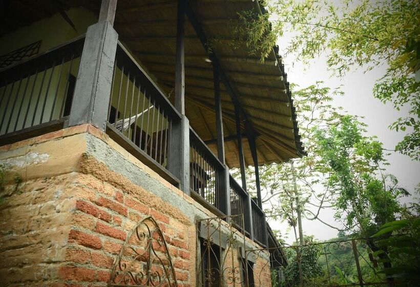 Viga Vieja El Balcon By Nomad Guru