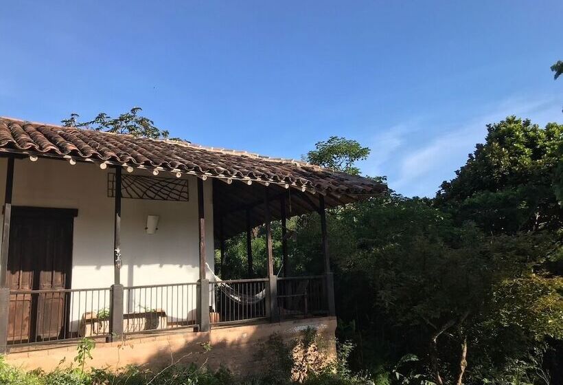 Viga Vieja El Balcon By Nomad Guru