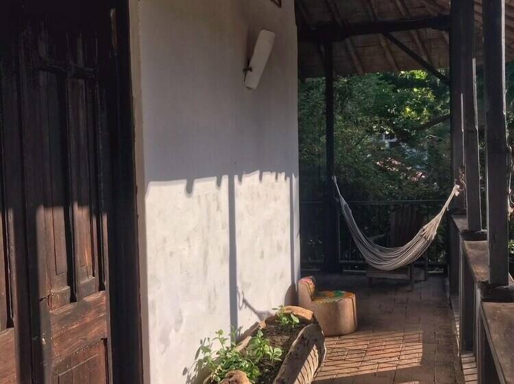 Viga Vieja El Balcon By Nomad Guru