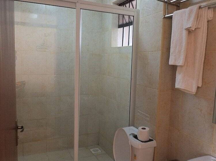 تختخواب و صبحانه Afrika Lodges