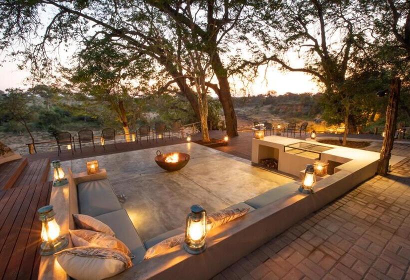 Hotel Nyala Safari Lodge