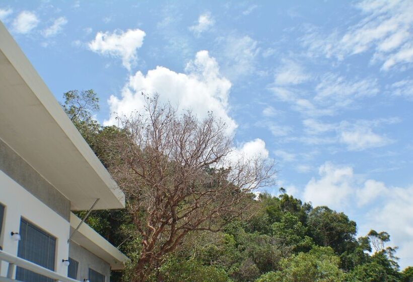 Hotel Pearl Beach Resort & Spa