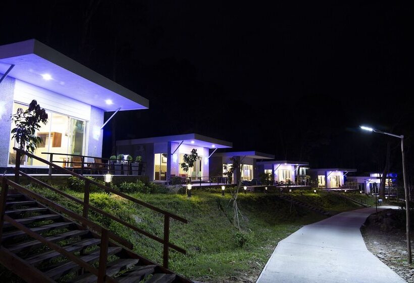 Hotel Pearl Beach Resort & Spa