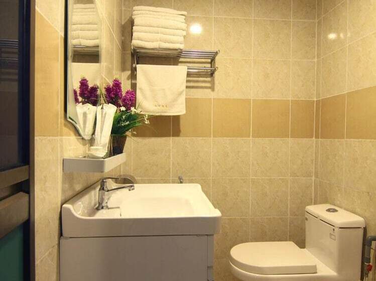 בית מלון כפרי Tiong Hua