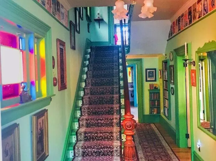 ペンション Gower Manor Historical Bed & Breakfast