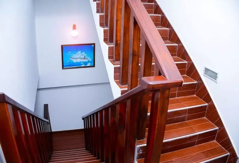 Hotelli Sea View Tourist Inn