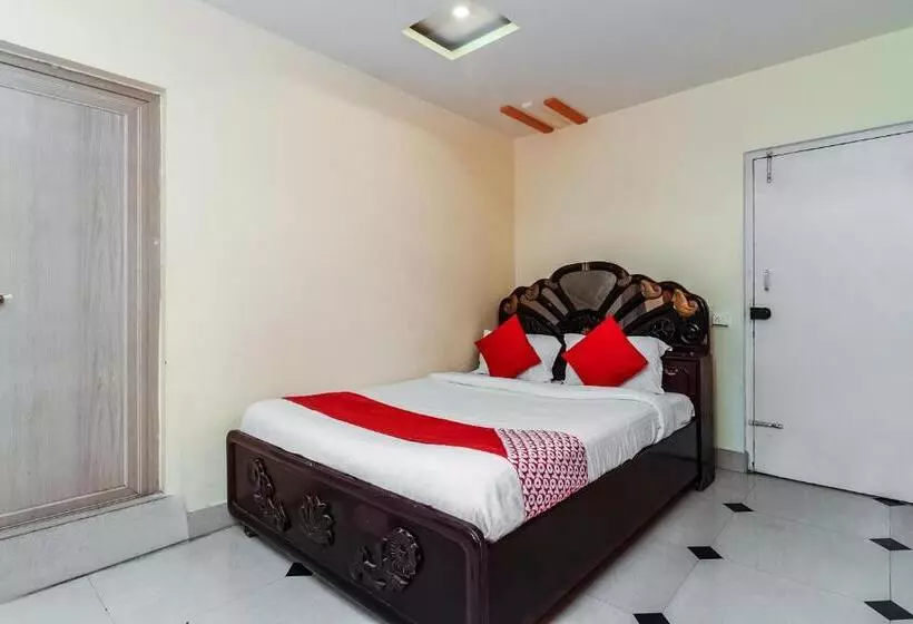 ホテル O Sindhura Guest House