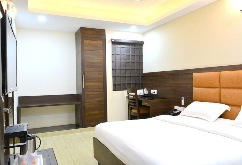 בית מלון כפרי Tara Palace Daryaganj