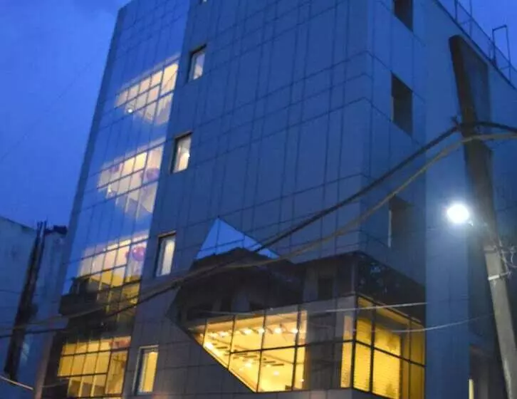 هتل Tara Palace Daryaganj