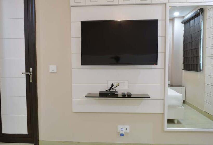 בית מלון כפרי Tara Palace Daryaganj