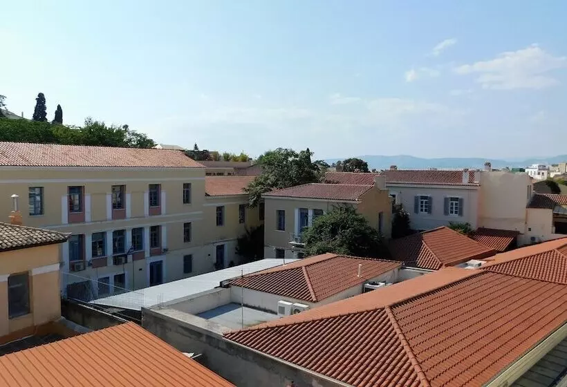 Majatalo 101 Adrianou Apartments