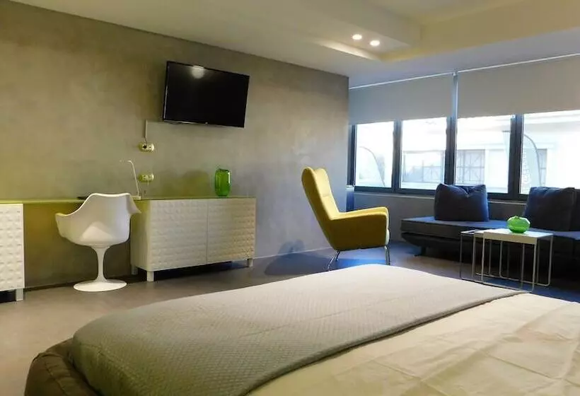 Majatalo 101 Adrianou Apartments