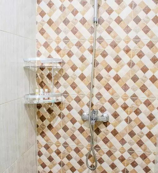 ペンション W Home Express Tebet