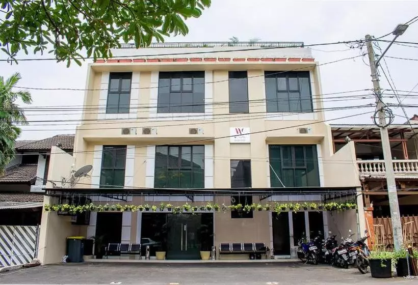 ペンション W Home Express Tebet