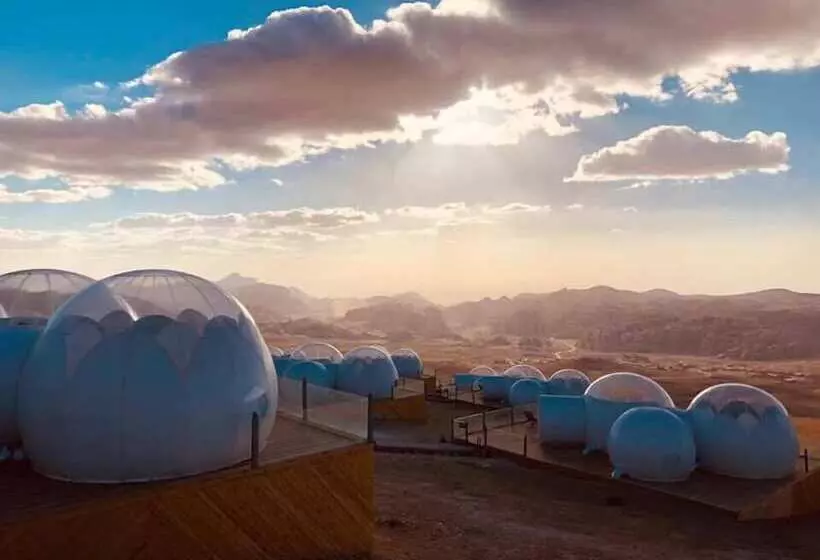 Petra Bubble Luxotel