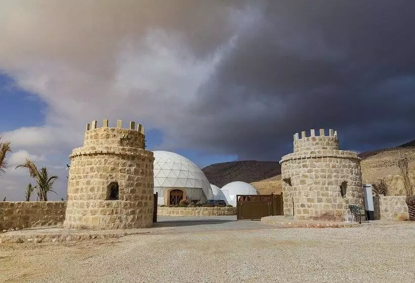 Petra Bubble Luxotel