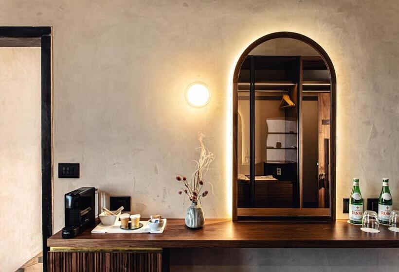 Villa Riviera Resort