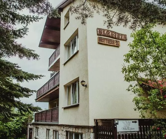 ベッドアンドブレックファースト Willa Elżbieta   Komfortowy Wypoczynek, Znakomite Recenzje Gości