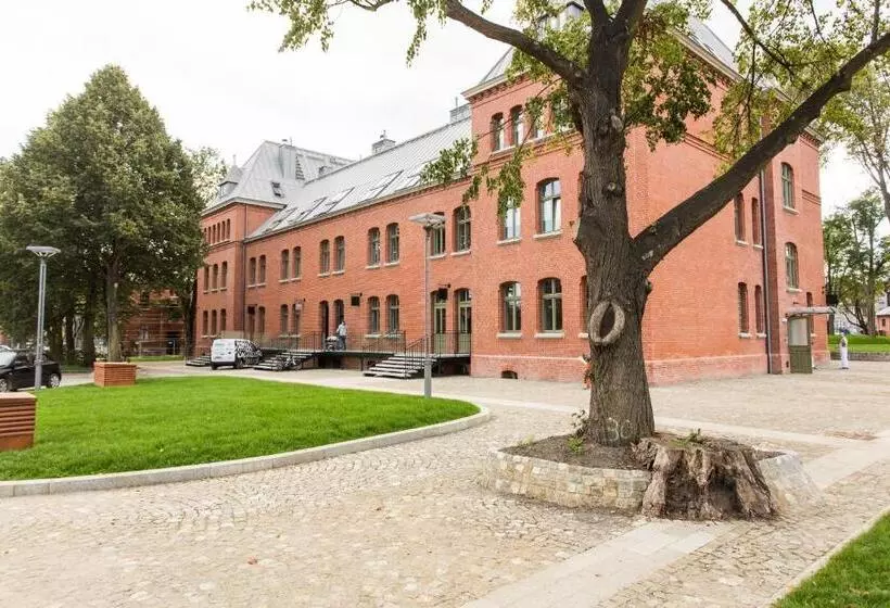 ホテル Hostel Kampus