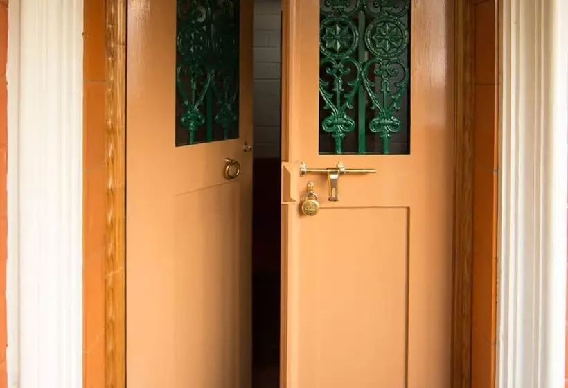 ホテル Kuzhupilly Beach House