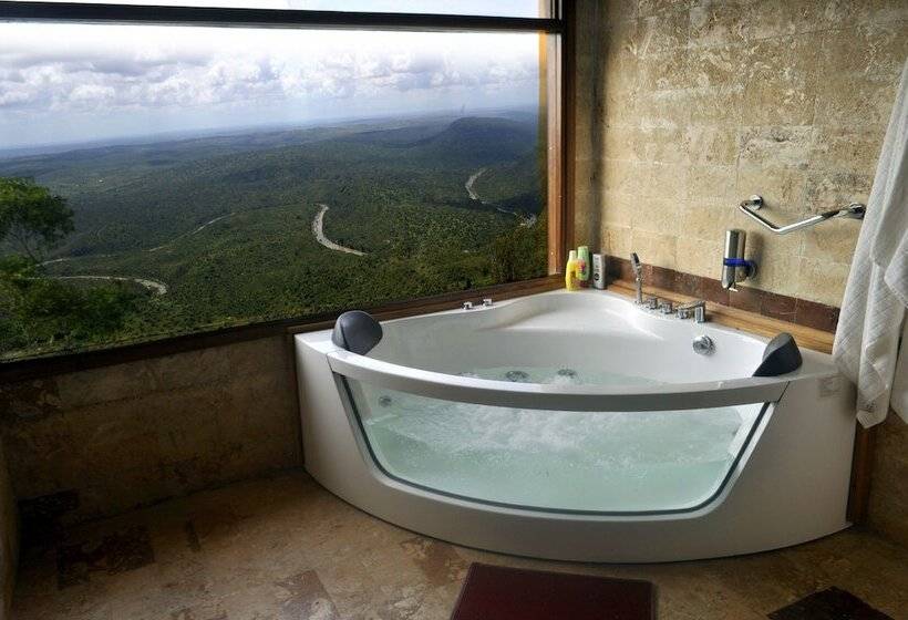 هتل Shimba Green Lodge