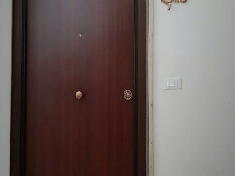 تختخواب و صبحانه La Trinacria Rooms