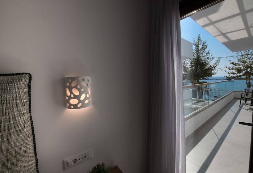 Natura Luxury Boutique Hotel Skopelos