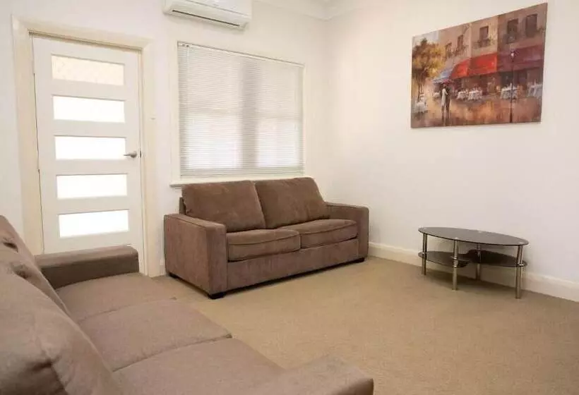 Apartments On Morrow