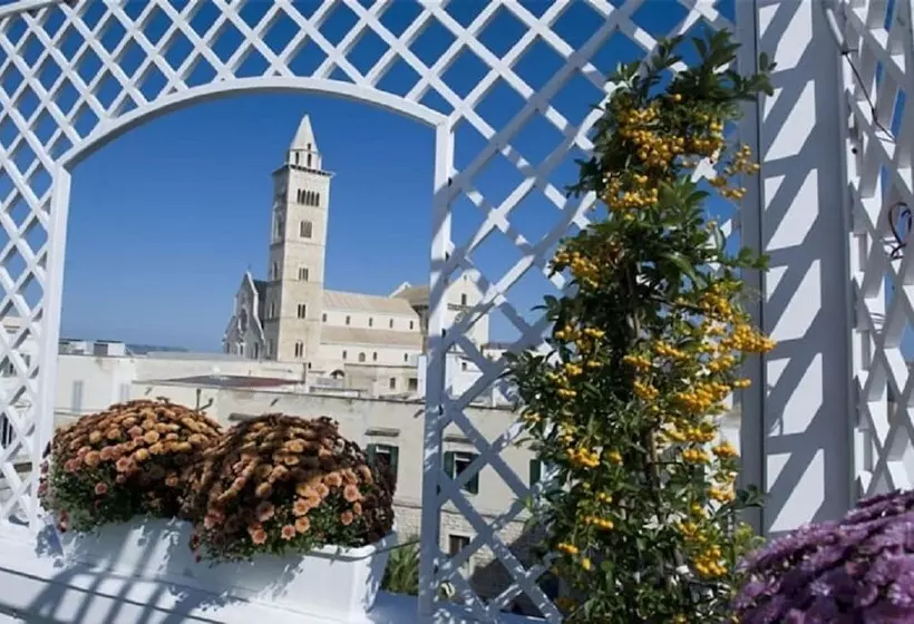 تختخواب و صبحانه White House