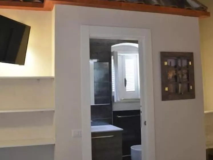 تختخواب و صبحانه White House