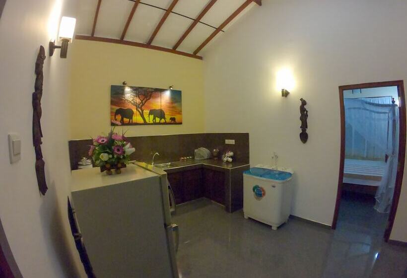 Girilena Guest House