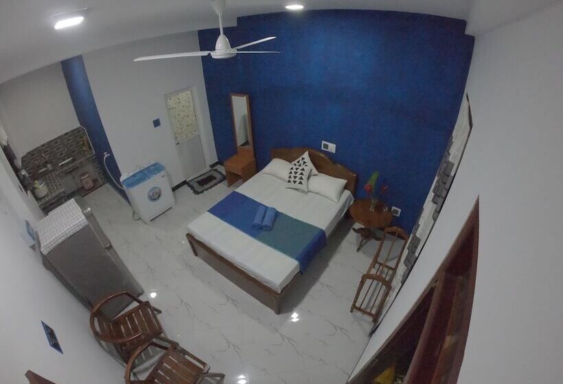 Girilena Guest House