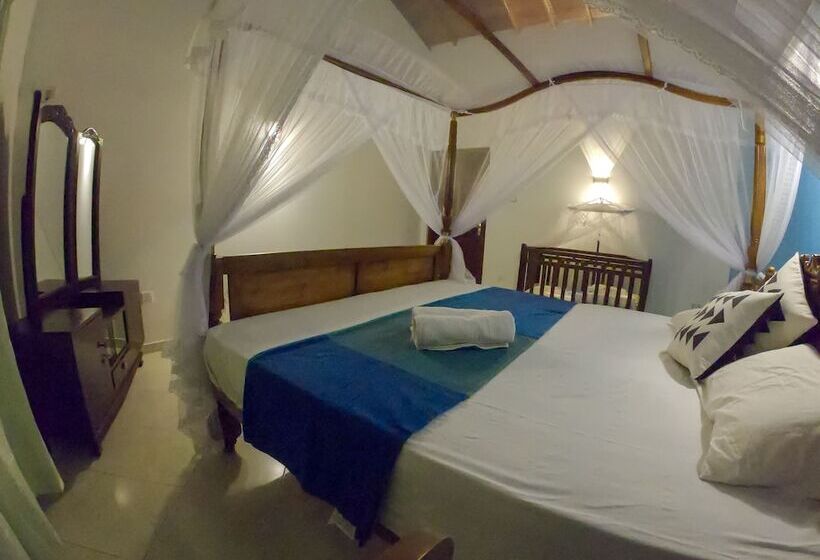 Girilena Guest House