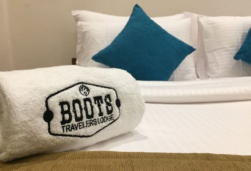 酒店 Boots Travelers Lodge