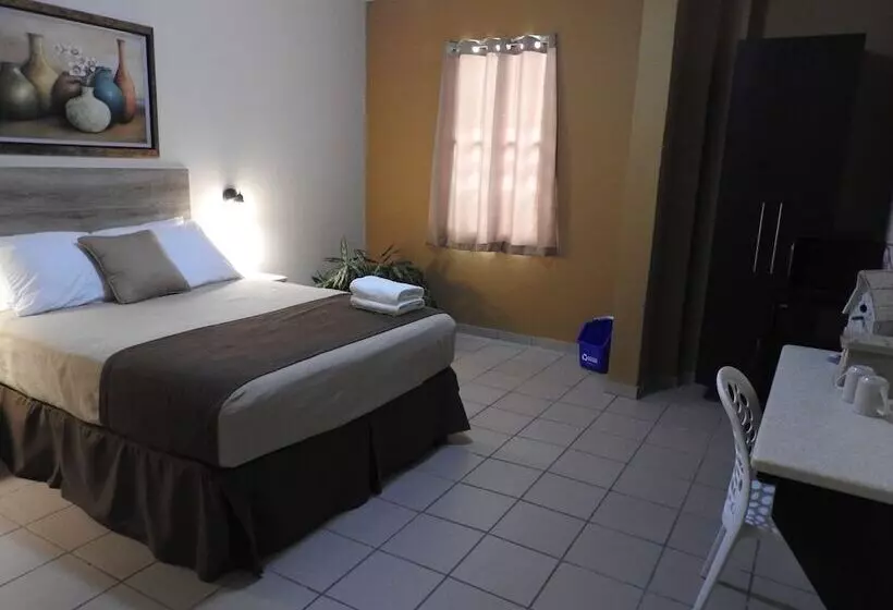 هتل Dreams Miramar