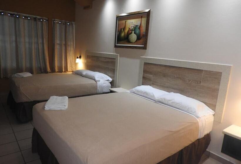 هتل Dreams Miramar