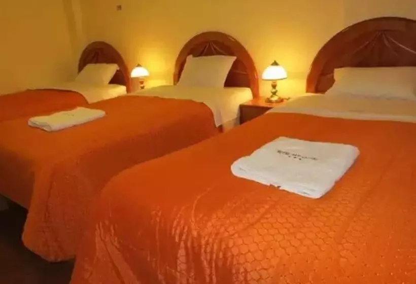 ホテル Samari Hostel
