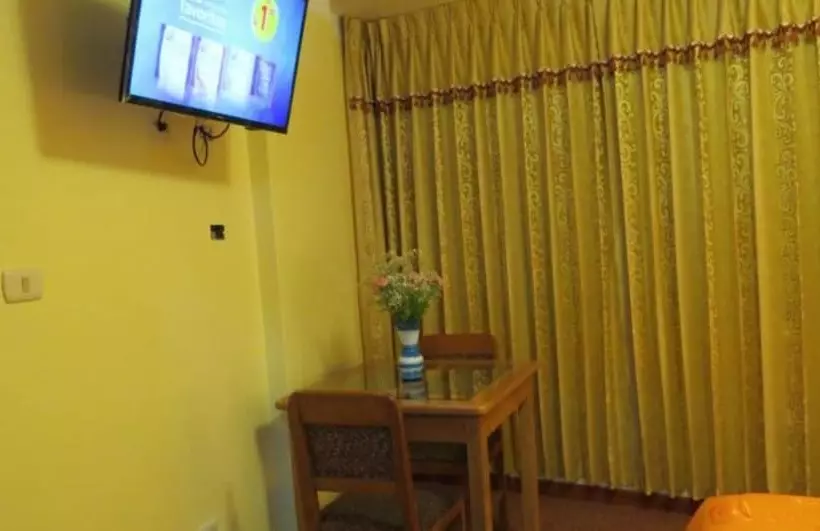 ホテル Samari Hostel