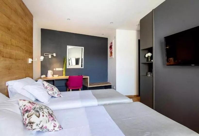 پانسیون Ora Luxury Rooms